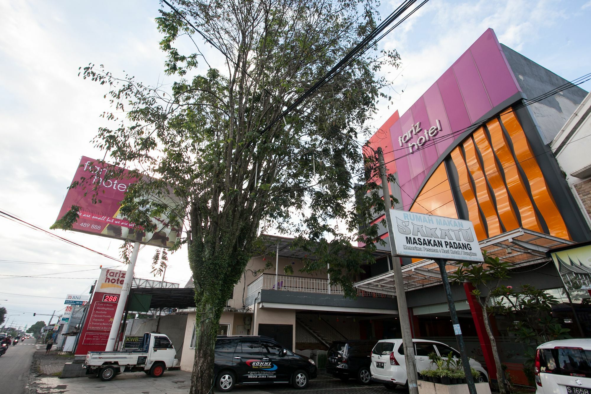 Hotel Reddoorz Near Hawaii Water Park à Malang Extérieur photo